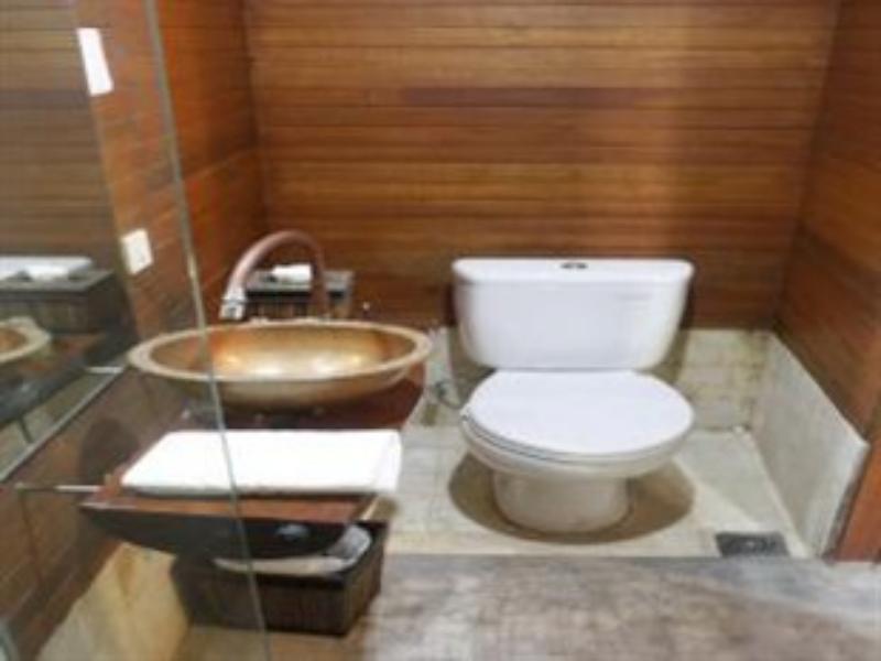 Flores Gallery Hotel Bandung Luaran gambar